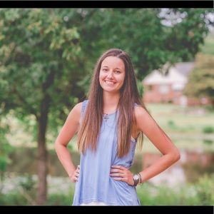 Meet your Posher, Sarah